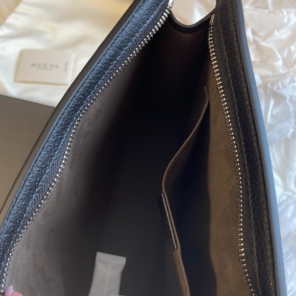 Gucci Black Leather Stripe Logo Toiletry Pouch BNIB Made in Italy - Picture 6 of 11
